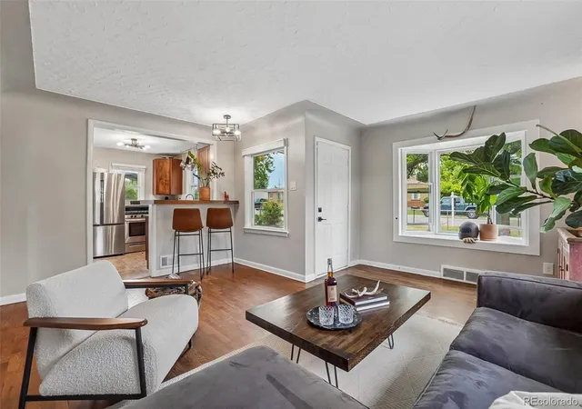Photo 3 of Single family home for sale at 1240 Vance St, Lakewood, CO 80214 | MLS# 1580646 | Listing updated on 2026-08-31