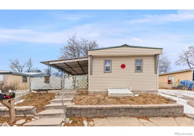 Homes for sale in Denver, CO | 9025 Mandel St, Denver, CO 80260 | MLS# IR1059444