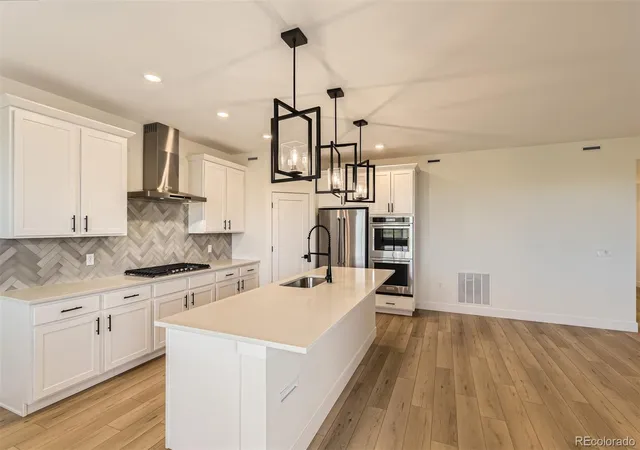 Photo 3 of Single family home for sale at 5550 Callaway Garden Dr, Elizabeth, CO 80107 | MLS# 5166636 | Listing updated on 2026-08-24