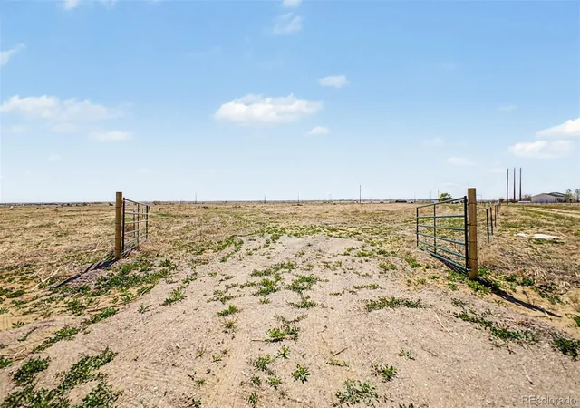 1st image of 8920 County Road 39, Fort Lupton, CO 80621 | MLS# 5565400