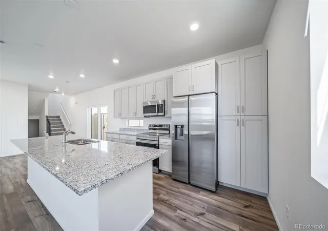 Photo 3 of Sale Pending at 3915 N Rome St, Aurora, CO 80019 | MLS# 2681870 | Listing updated on 2026-06-19