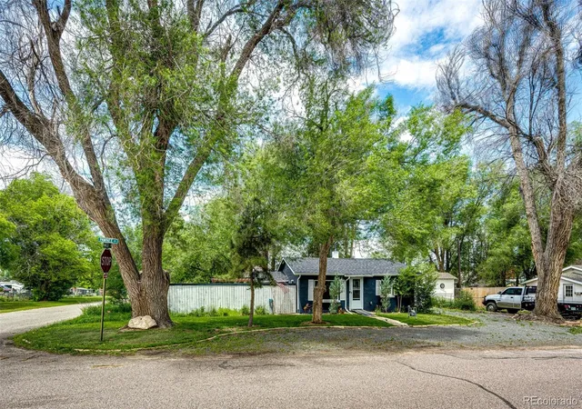 Homes for sale in Kiowa, CO | 409 Pawnee St, Kiowa, CO 80117 | MLS# 2715831