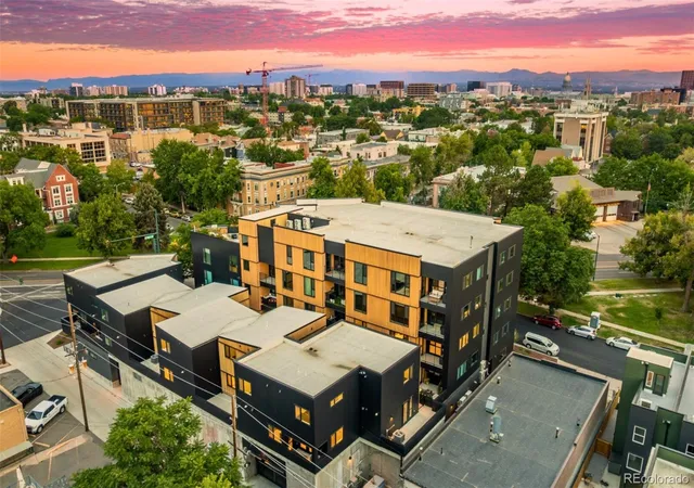 3rd image of 1601 Park Ave #303, Denver, CO 80218 | MLS# 9446850