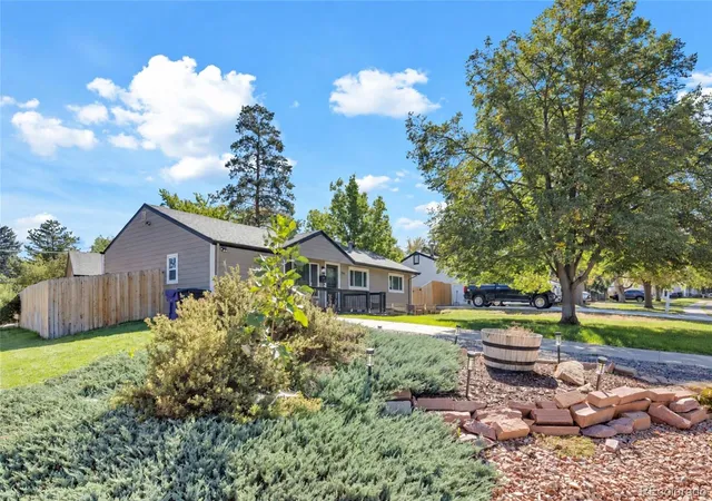 Photo 2 of Single family home for sale at 3400 S Holly St, Denver, CO 80222 | MLS# 5183114 | Listing updated on 2026-09-23