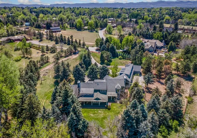 3rd image of 2627 E Willamette Ln, Greenwood Village, CO 80121 | MLS# 8036688