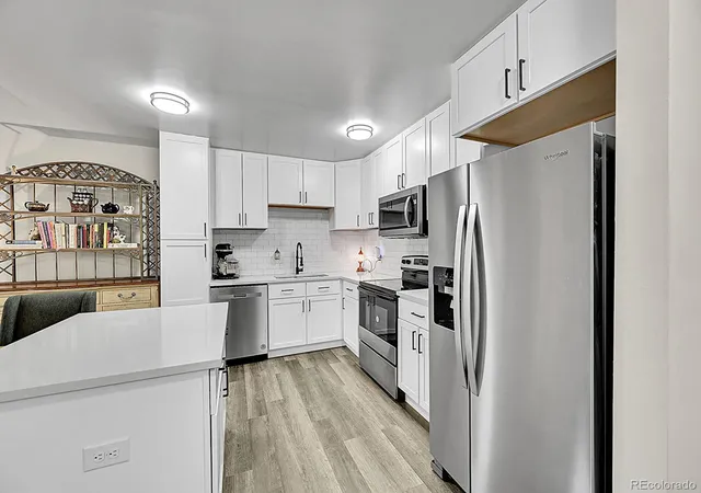 Listing Photo 4 - Condo for sale in building located at 645 S Alton Wy, Denver, CO 80247 - Unit #4C