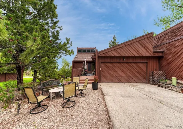 Homes for sale in Larkspur, CO | 4507 Juniper Ct, Larkspur, CO 80118 | MLS# 3492168