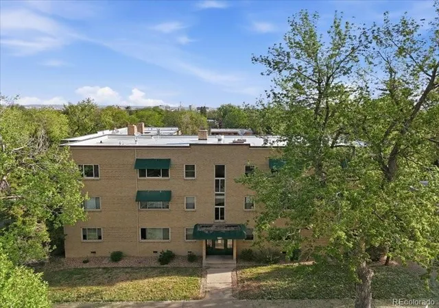 Homes for sale in Denver, CO | 2100 N Franklin St #21, Denver, CO 80205 | MLS# 6302371