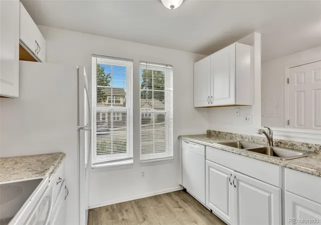 Homes for sale in Aurora, CO | 1514 S Ouray Cir, Aurora, CO 80017