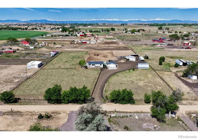Photo 2 of Single family home for sale at 3101 Vantage Dr, Hudson, CO 80642 | MLS# IR1059520 | Listing updated on 2026-09-23