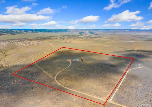 3rd image of 20179 Rawhide Flats Rd, Wellington, CO 80549 | MLS# 9777069