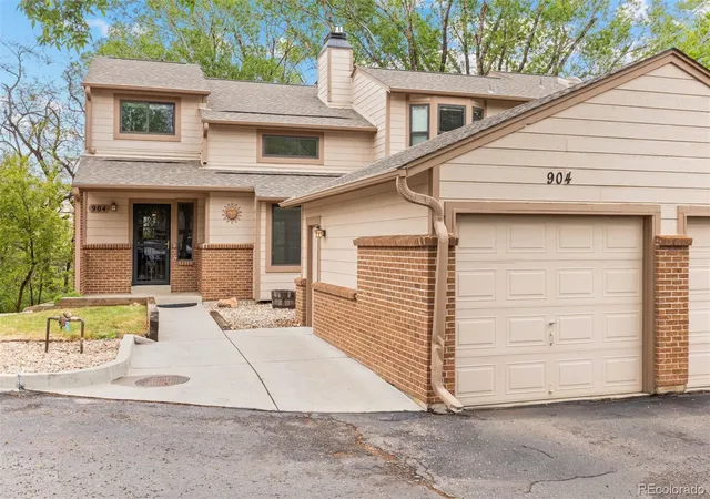 3rd image of 904 Homestake Dr, Golden, CO 80401 | MLS# 3066901