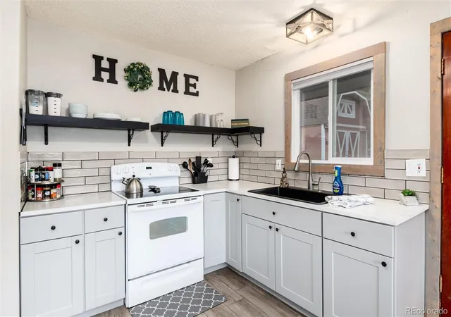 Photo 3 of Single family home for sale at 159 Lake Rd, Idaho Springs, CO 80452 | MLS# 5044081 | Listing updated on 2026-10-08