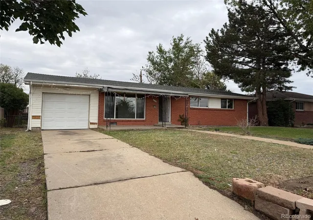 2nd image of 3124 Quari St, Aurora, CO 80011 | MLS# 6494239