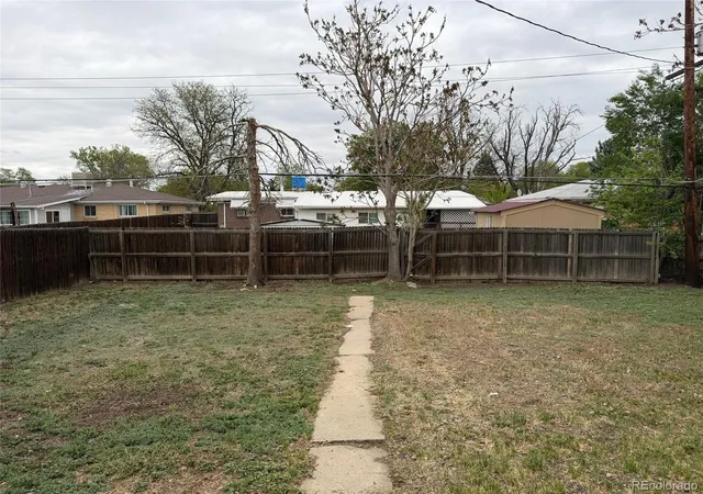 28th image of 3124 Quari St, Aurora, CO 80011 | MLS# 6494239