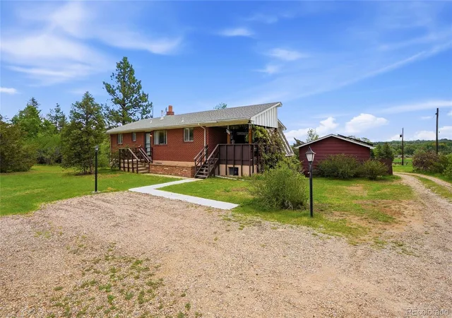 1st image of 832 Fox Hill Ct, Boulder, CO 80303 | MLS# 8772873