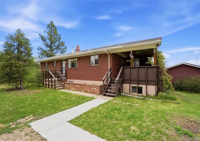 2nd image of 832 Fox Hill Ct, Boulder, CO 80303 | MLS# 8772873