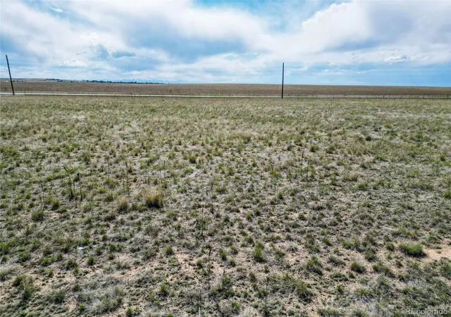 21st image of 638 S Manila Rd, Bennett, CO 80102 | MLS# 7628829