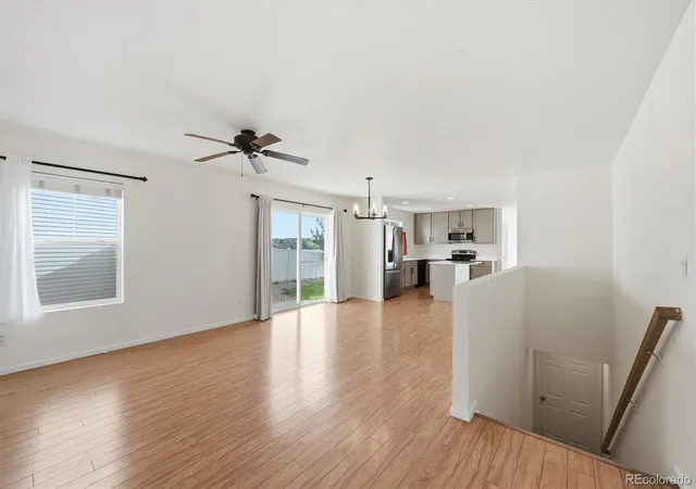 3rd image of 3925 Kenwood Cir, Johnstown, CO 80534 | MLS# 8345036