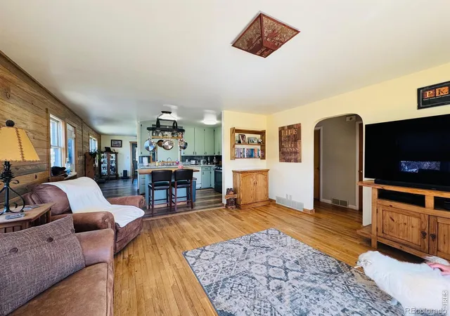 image of 652 Washington St, Walden, CO 80480 | MLS# IR1059569