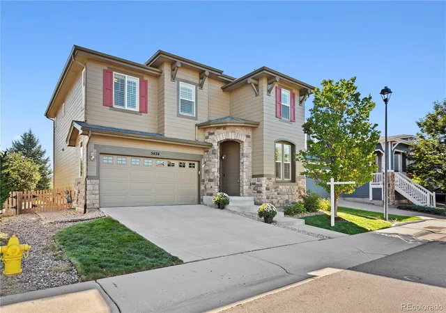 Photo 1 of Single family home for sale at 5424 Fullerton Cir, Highlands Ranch, CO 80130 | MLS# 9351929 | Listing updated on 2026-10-04