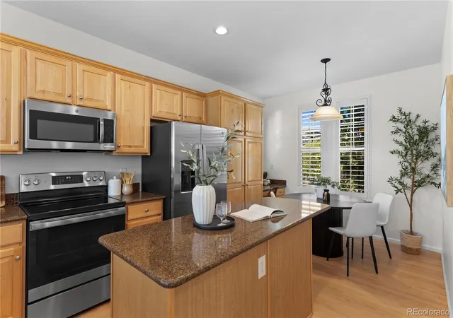 Photo 3 of Single family home for sale at 5424 Fullerton Cir, Highlands Ranch, CO 80130 | MLS# 9351929 | Listing updated on 2026-10-04