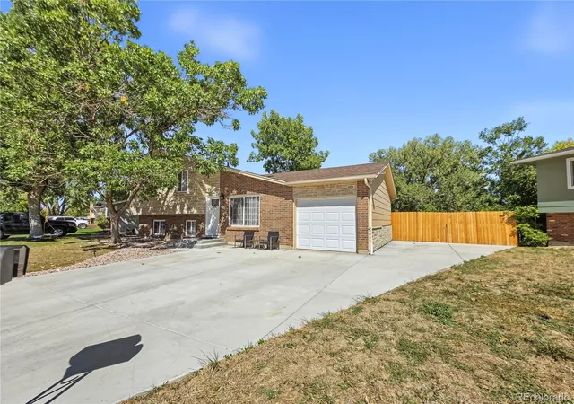 Photo 1 of Single family home for sale at 4664 S Garland Way, Littleton, CO 80123 | MLS# 6902210 | Listing updated on 2026-10-05