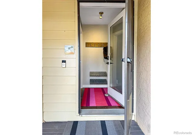 Photo 2 of Townhouse for sale at 2734 Northbrook Pl, Boulder, CO 80304 | MLS# IR1059628 | Listing updated on 2026-09-18