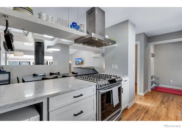 Photo 3 of Townhouse for sale at 2734 Northbrook Pl, Boulder, CO 80304 | MLS# IR1059628 | Listing updated on 2026-09-18