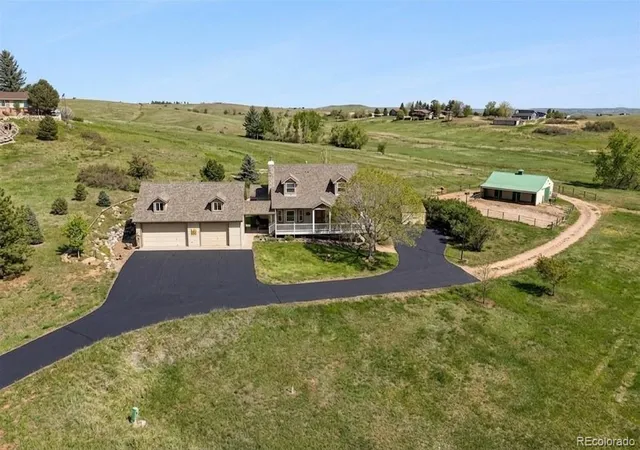 Photo 1 of Single family home for sale at 3948 Seminole Pl, Sedalia, CO 80135 | MLS# 8720746 | Listing updated on 2026-10-05
