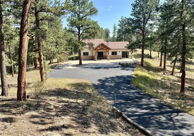 Homes for sale in Pine, CO | 13694 Drake Ct, Pine, CO 80470 | MLS# 7322408
