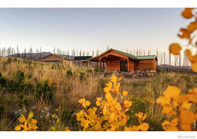 Photo 3 of Single family home for sale at 777 Powder Horn Trl, Bellvue, CO 80512 | MLS# IR1059655 | Listing updated on 2026-10-09