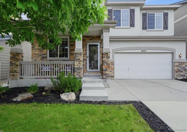 Homes for sale in Littleton, CO | 6952 W Chatfield Dr, Littleton, CO 80128 | MLS# 6133164