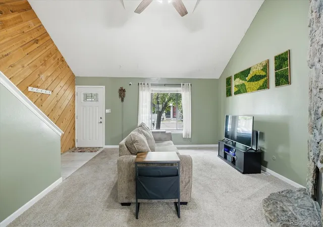 4th image of 1248 S Reed St #3, Lakewood, CO 80232 | MLS# 7799605