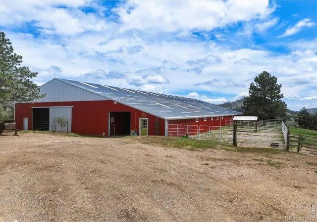 Homes for sale in Bellvue, CO | 89 Aspen Leaf Ln, Bellvue, CO 80512 | MLS# IR1059688