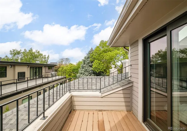 Listing Photo 2 - Condo for sale in building located at 374 Milwaukee St, Denver, CO 80206 - Unit #