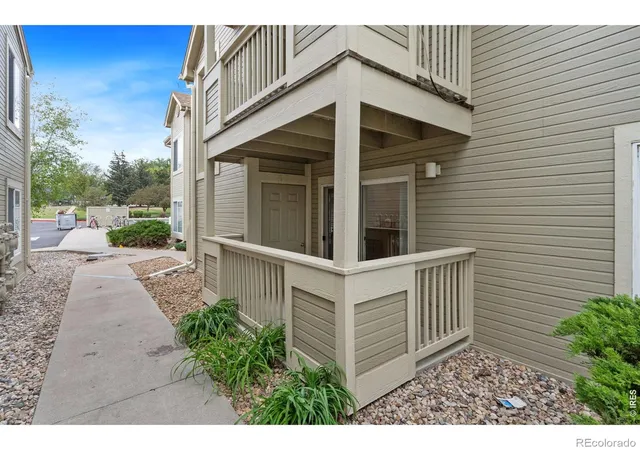 Listing Photo 4 - Condo for sale in building located at 1225 W Prospect Rd, Fort Collins, CO 80526 - Unit #V83