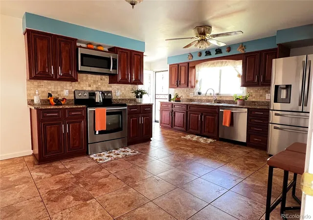 4th image of 535 Kenton St, Aurora, CO 80010 | MLS# 7751284