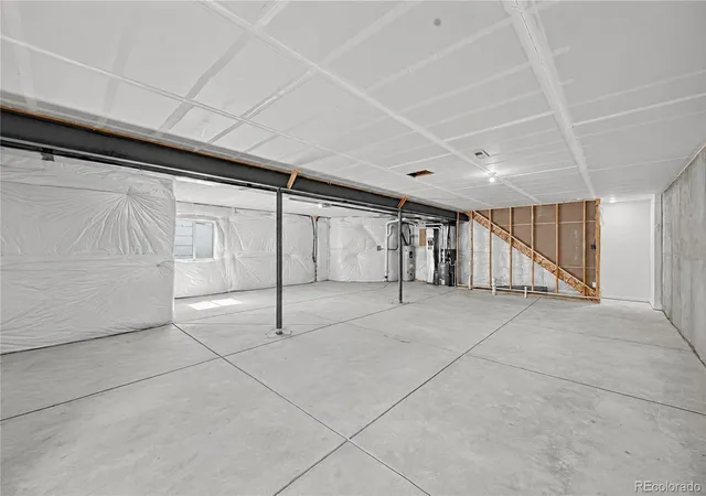Photo 3 of Single family home for sale at 3258 N Duquesne Way, Aurora, CO 80019 | MLS# 4140665 | Listing updated on 2026-10-09