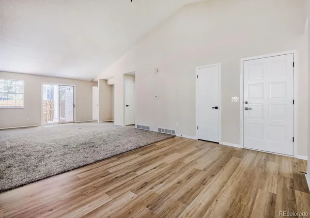 Photo 3 of Townhouse for sale at 14140 E Warren Pl, Aurora, CO 80014 | MLS# 8651030 | Listing updated on 2026-10-15
