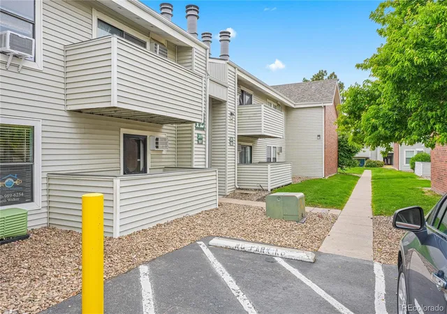 3rd image of 10150 E Virginia Ave #101, Denver, CO 80247 | MLS# 3548596