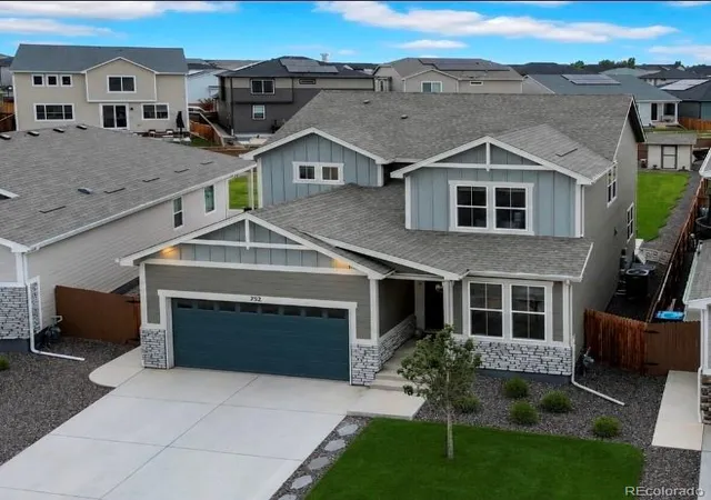2nd image of 757 Griffith St, Lochbuie, CO 80603 | MLS# 4254036
