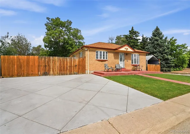 3rd image of 7213 Santa Fe Dr, Denver, CO 80221 | MLS# 3909358