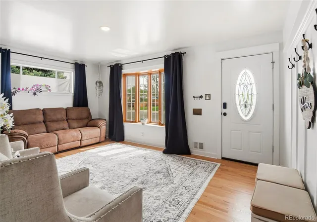 4th image of 7213 Santa Fe Dr, Denver, CO 80221 | MLS# 3909358