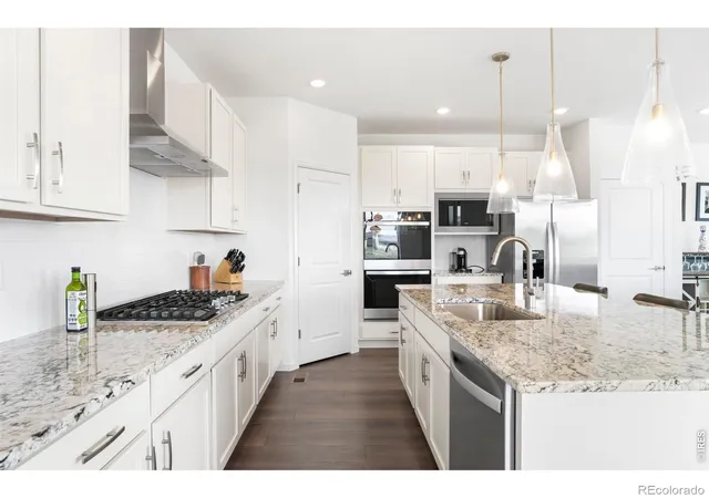 Photo 4 of Single family home for sale at 2905 S Flat Cir, Longmont, CO 80503 | MLS# IR1059812 | Listing updated on 2026-09-08