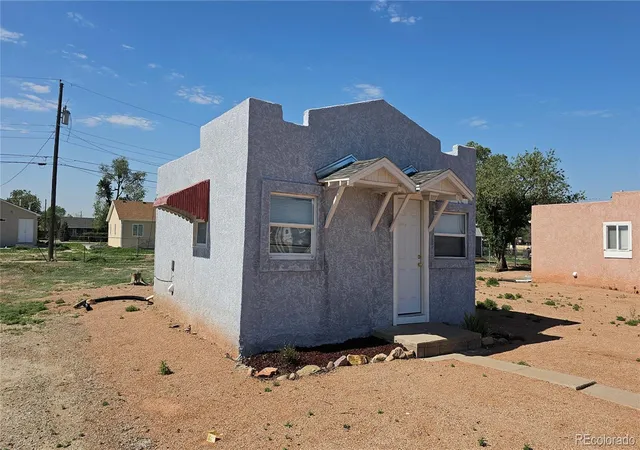 Homes for sale in Pueblo, CO | 1922 W 22nd St, Pueblo, CO 81003