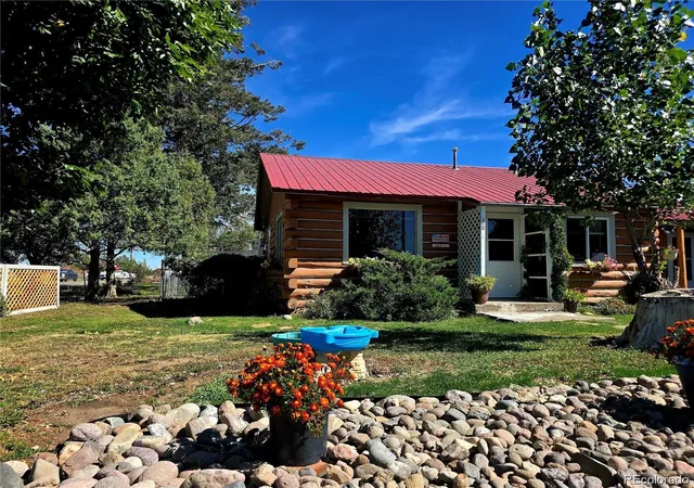 Photo 3 of Sale Pending at 610 Hermosa St, Del Norte, CO 81132 | MLS# 6315839 | Listing updated on 2026-09-23