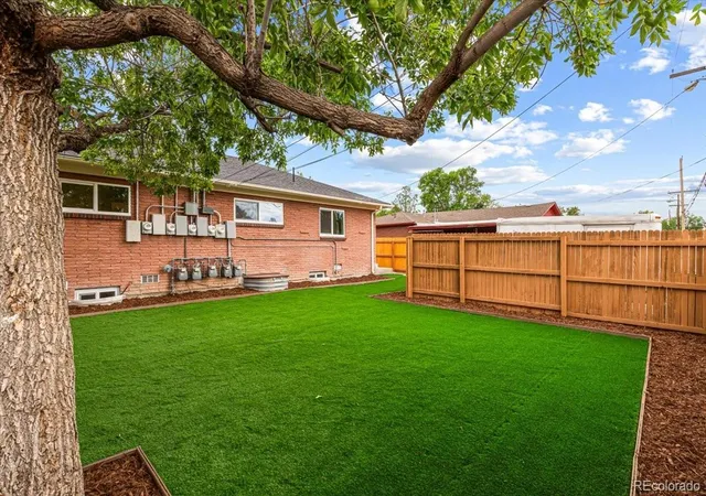 4th image of 3385 N Kearney St, Denver, CO 80207 | MLS# 5178984