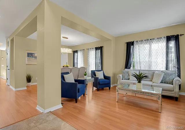 5th image of 25583 E Frost Pl, Aurora, CO 80016 | MLS# 2034146