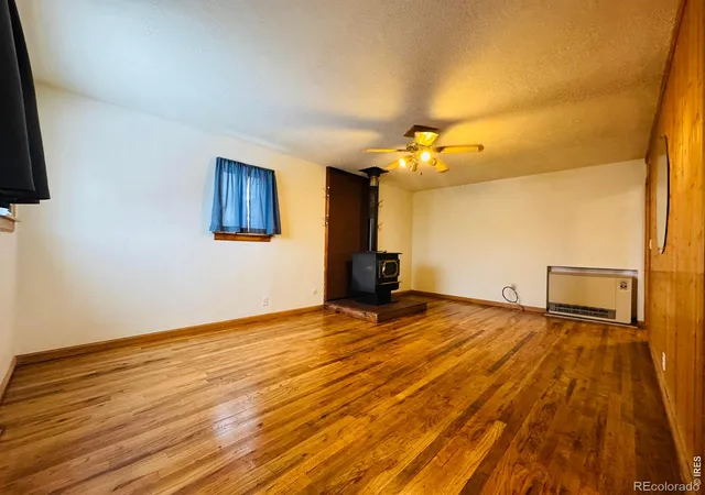 Photo 4 of Single family home for sale at 541 Mckinley St, Walden, CO 80480 | MLS# IR1059861 | Listing updated on 2026-10-15